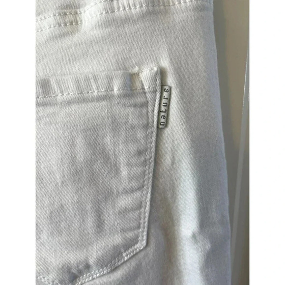 Nature Denim Mid Rise Skinny White Jeans Womens Size 27 Distressed stretch NWOT - Picture 5 of 6